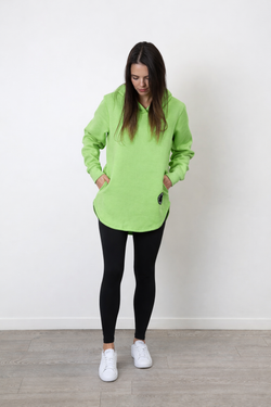 BASIC POCKET HOODY APPLE  (PRE-ORDER) LIMITED EDITION