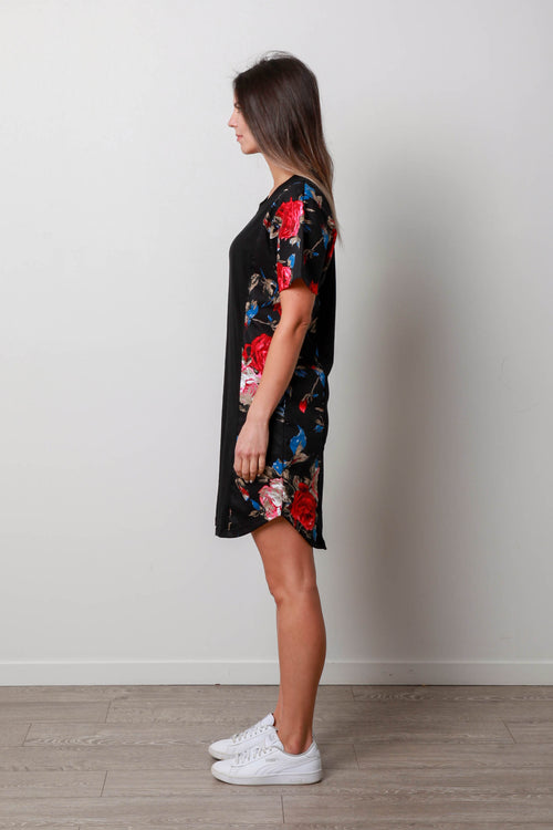 *MILA SIDE DRESS