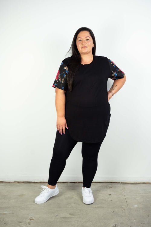 MILA LINA TEE