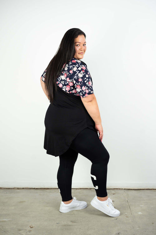 BELLA LINA TEE