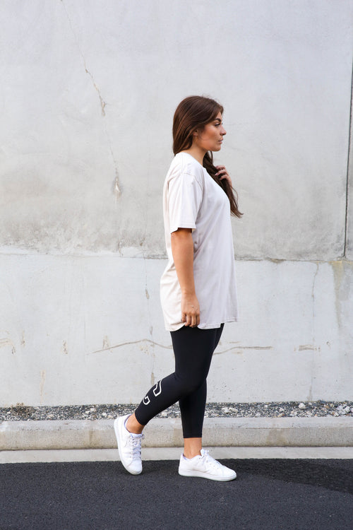 LOGAN TEE IVORY